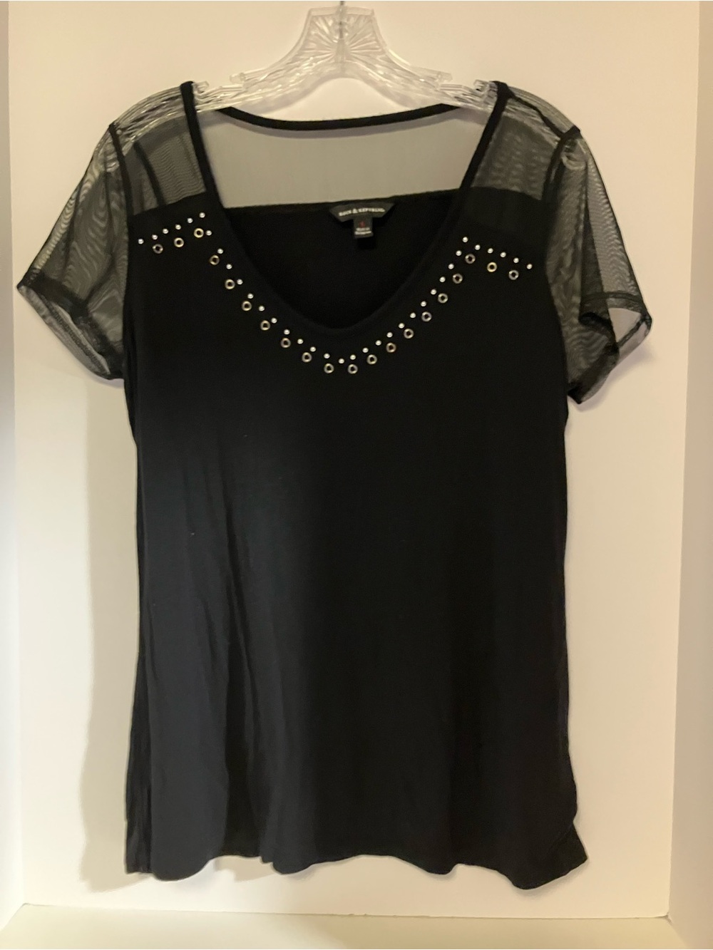 Rock & Republic Black Short-Sleeve Tee with Mesh Shoulders and Grommet Trim